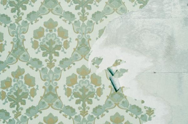 The Dangers of Arsenic in Victorian Wallpaper & Paint